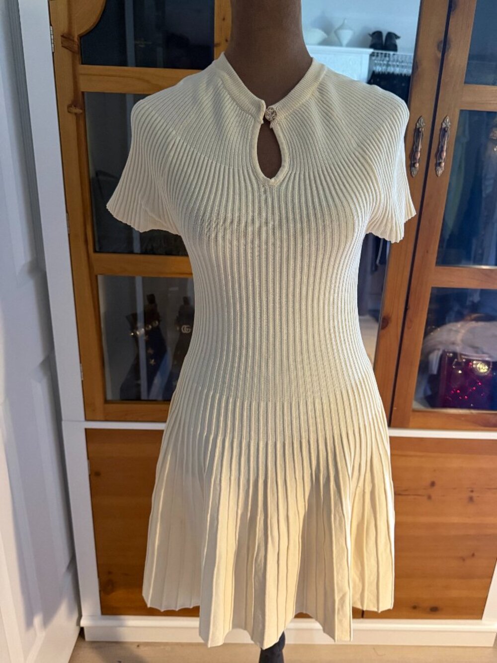Unbranded Knit Mini Dress in Cream Size M